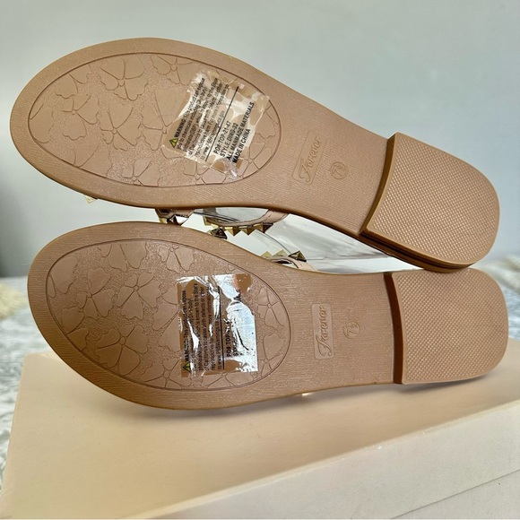 Forever Link Tan Sandals with Gold Studs - Picture 6 of 9